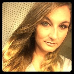 Meet your Posher, Jen